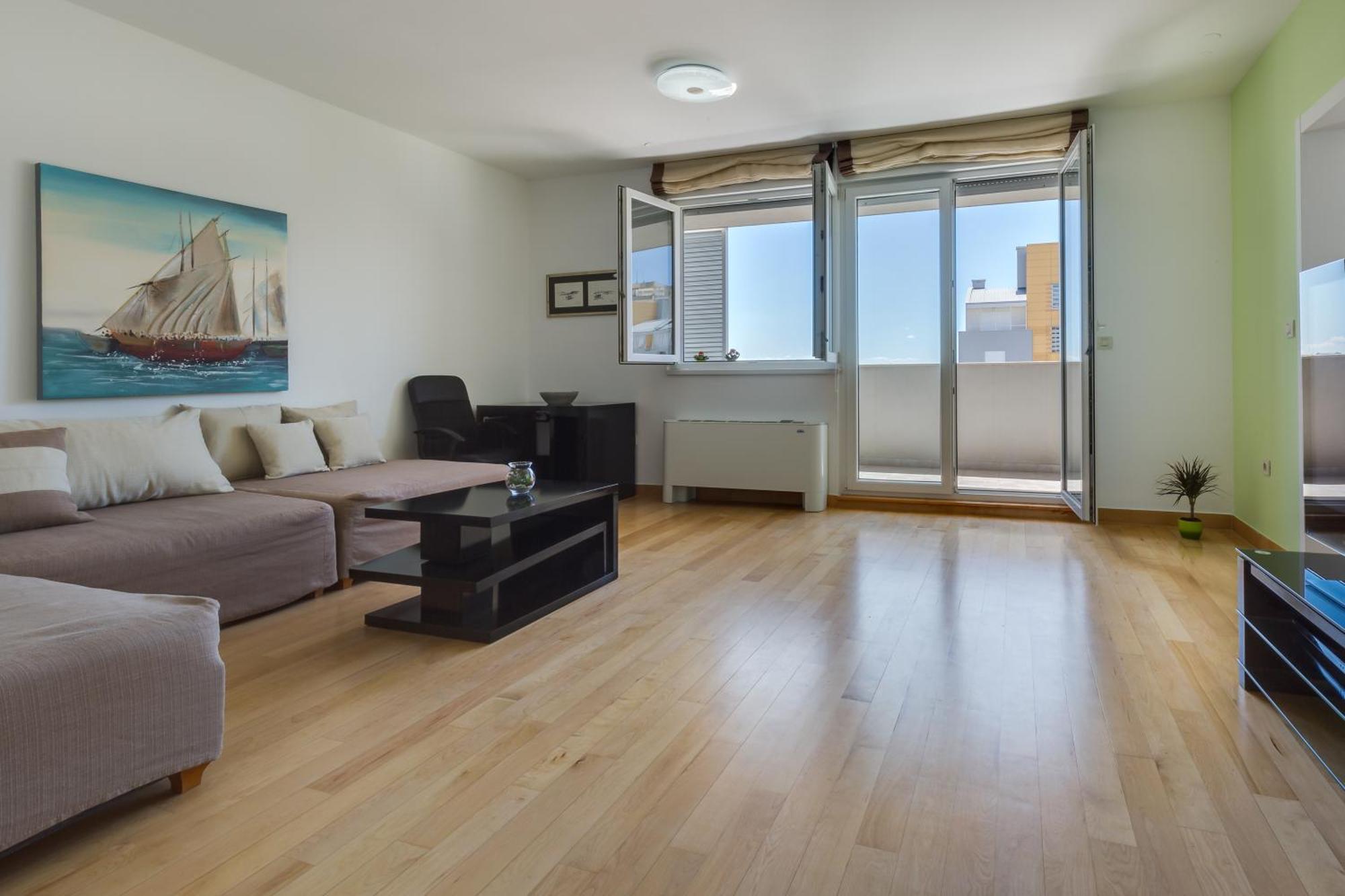Pavic - Private Parking Appartement *