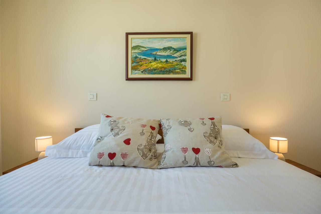 Pavic - Private Parking Appartement
